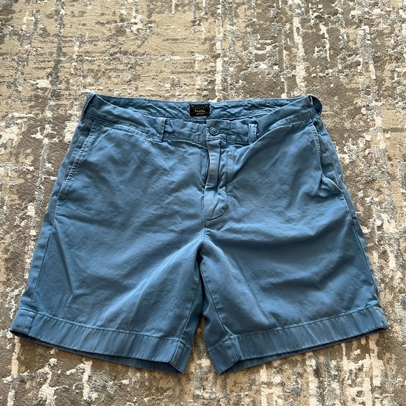 Jcrew Stanton short. Light blue. 33x7 - Picture 1 of 4